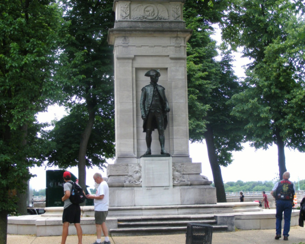 Of 217,000 service members in the Revolutionary War (1775-83) 4,435 died in battle, according to the Department of Veterans Affairs. The above memorial, in Washington, D.C., depicts famous American naval officer John Paul Jones (1747-92). 