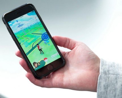 Students learn different ways to communicate with Pokémon Go. 